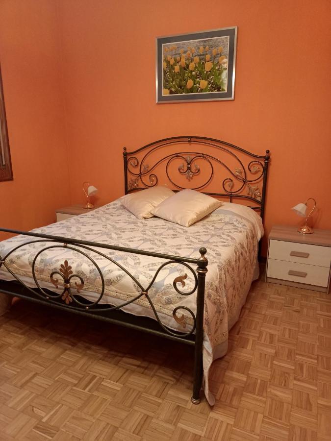 San Felice sul Panaro Lily - Storie Del Bosco - Bed & Breakfast エクステリア 写真